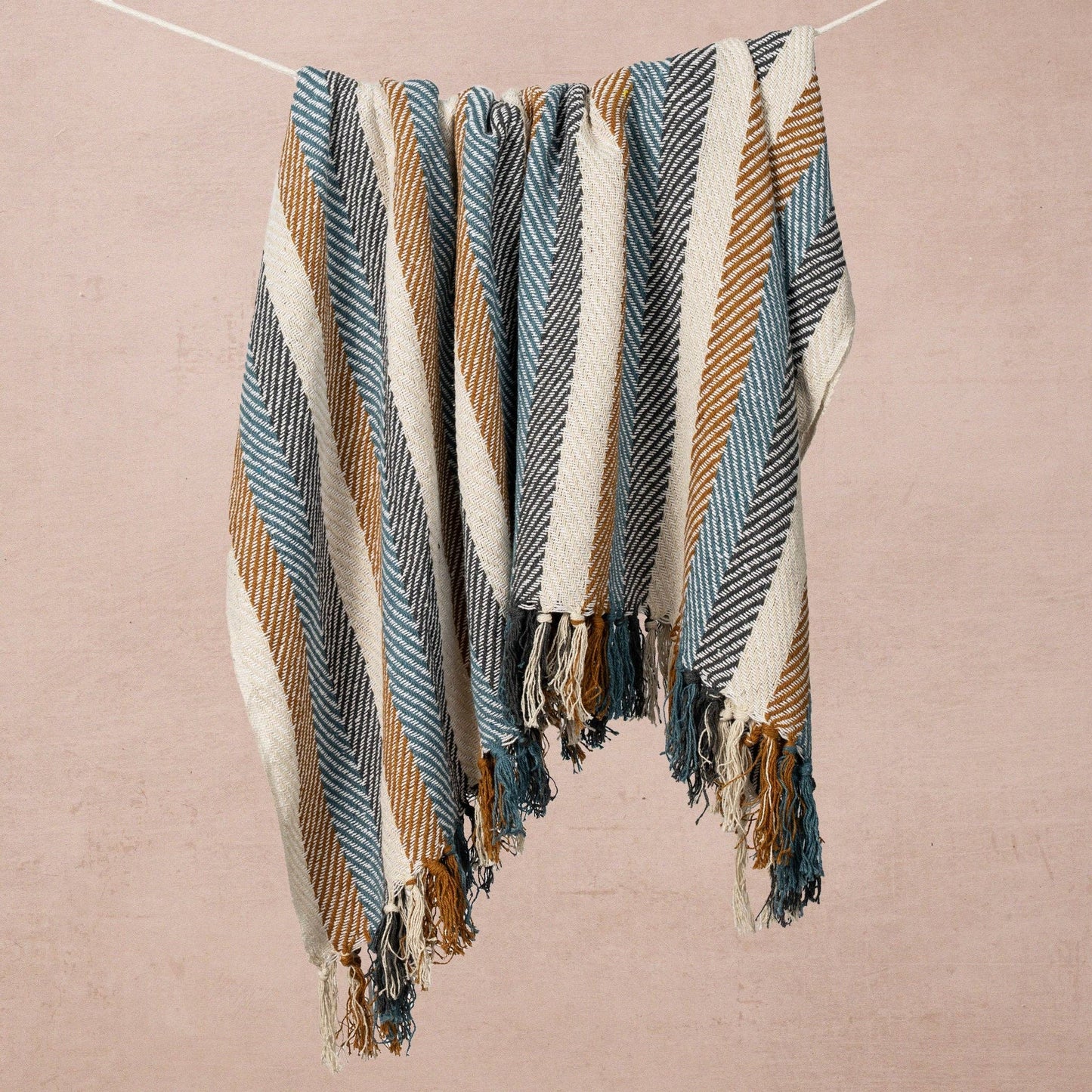 Choolha Winter Stripe Blanket